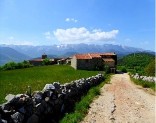 4-6 days through mountain villages and lakes